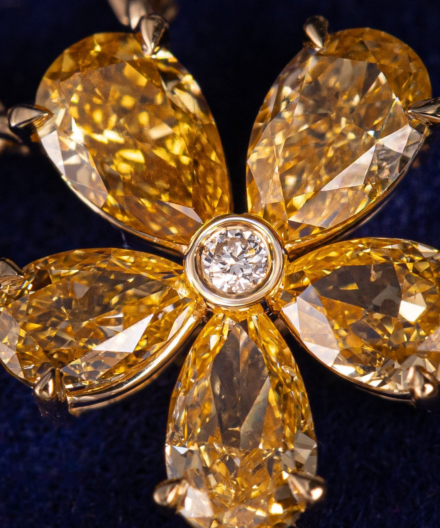 Bellini Bloom Necklace 1