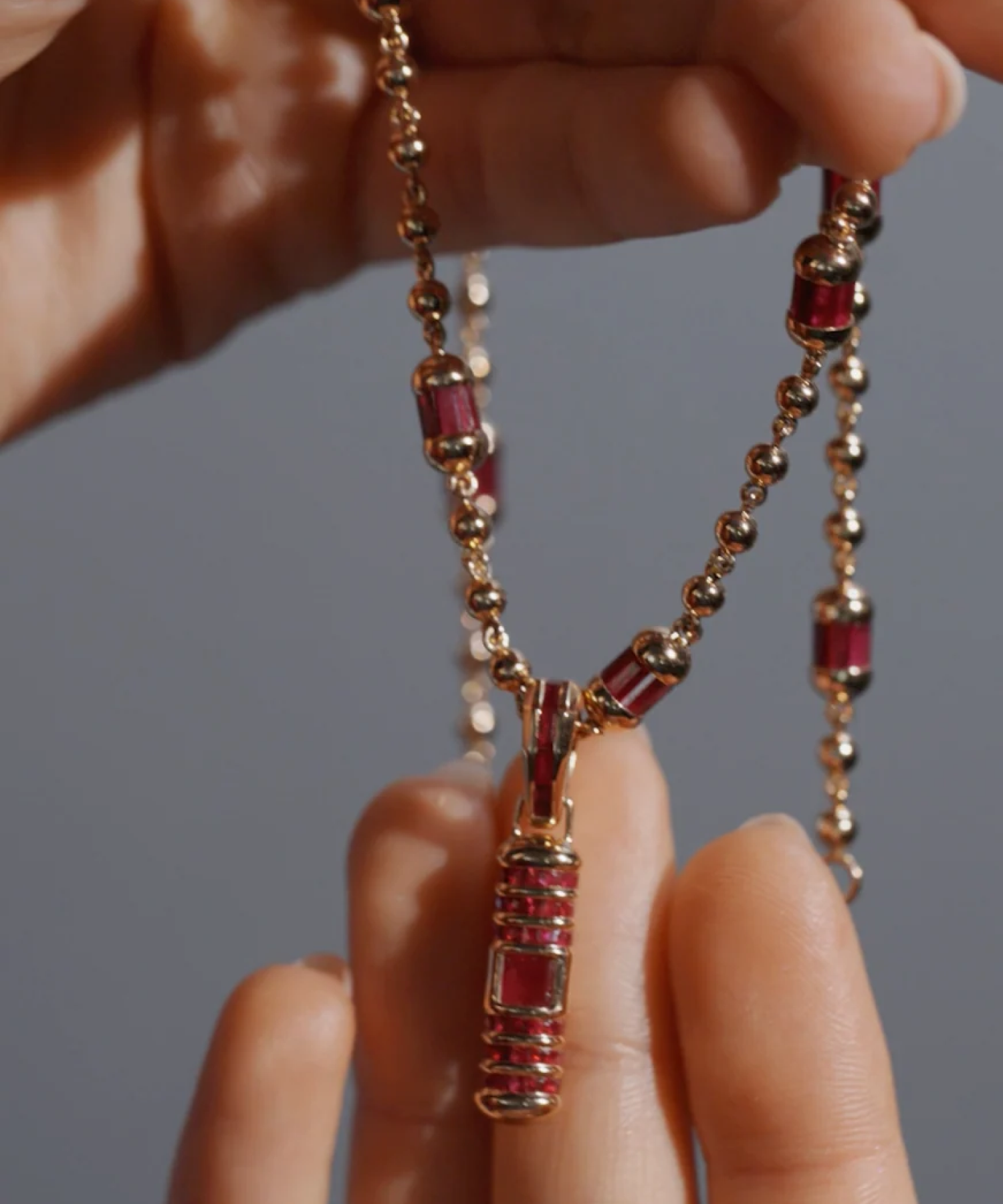 Crimson Dose Necklace Grand 3